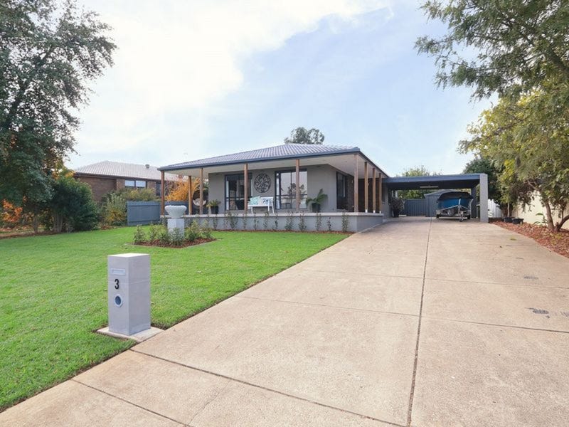 3 Eastlake Drive, Lake Albert, NSW 2650