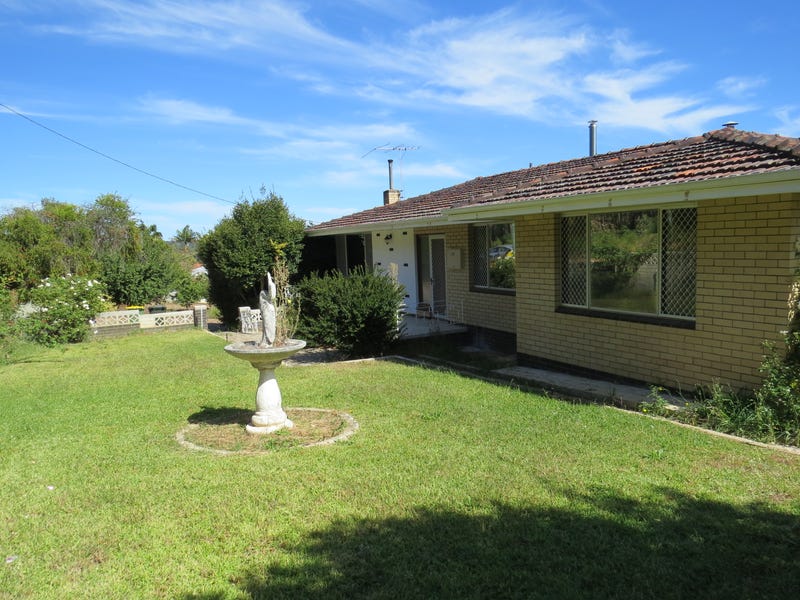 51 Bracken Road, Pickering Brook, WA 6076