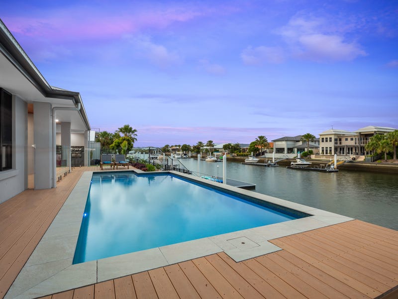 95 Marina Boulevard, Banksia Beach, QLD 4507