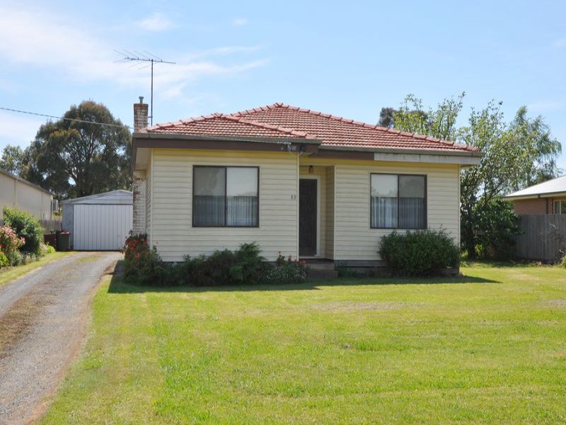 13 Railway Avenue, Darnum, Vic 3822 Property Details