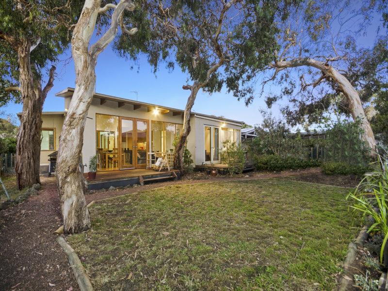 120 Asbury Street E, Ocean Grove, Vic 3226