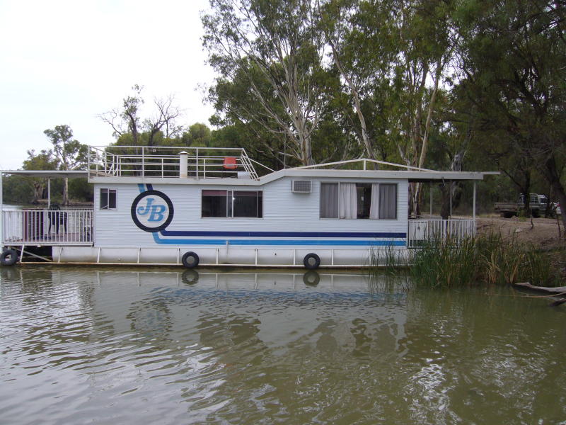 Above Weir, Robinvale, Vic 3549 Property Details