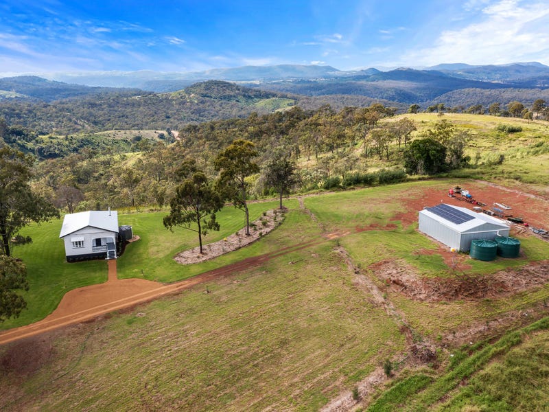 2 Armstrongs Road, West Haldon, Qld 4359
