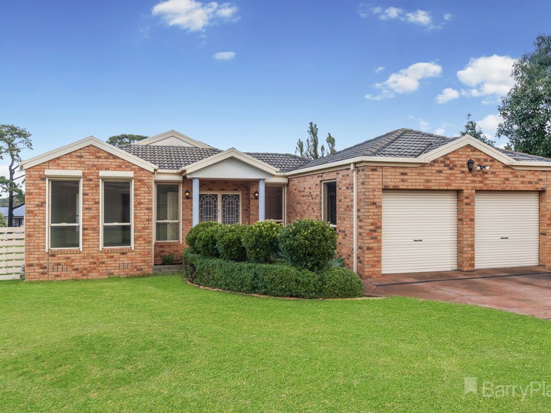 19 Franklin Close, Wallan, Vic 3756 - Property Details