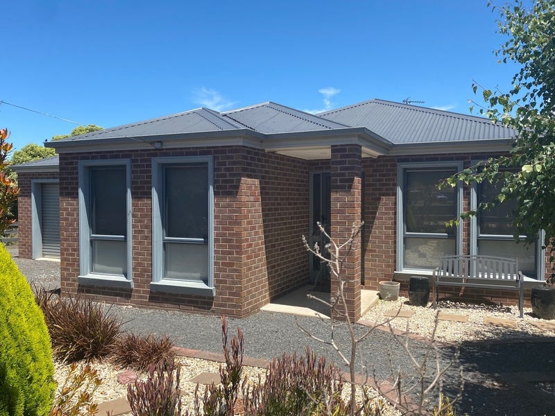 24 PitfieldScarsdale Road, Scarsdale, Vic 3351 Property Details