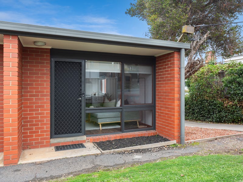 1/161 Arnold St, Bendigo, Vic 3550 House for Sale