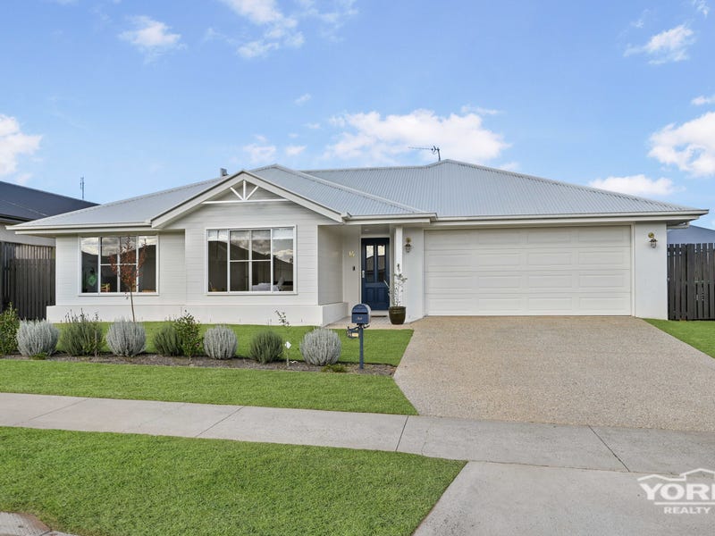 14 McAuley Avenue, Highfields, Qld 4352 Property Details