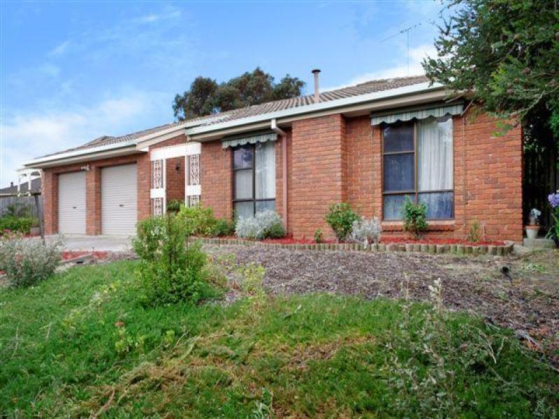 49 Moruya Drive, Grovedale, VIC 3216