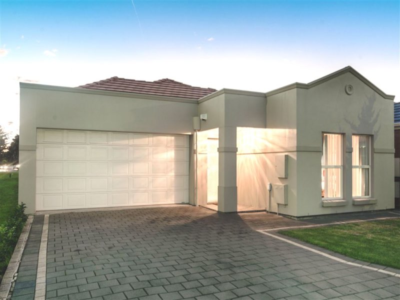 18 Griffiths Street, Henley Beach, SA 5022