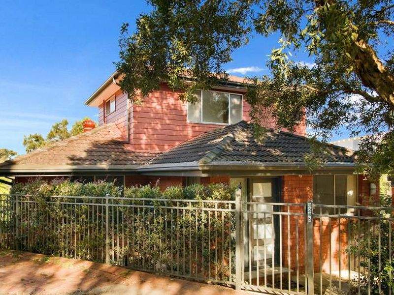 329B Eastern Valley Way, Castle Cove, NSW 2069