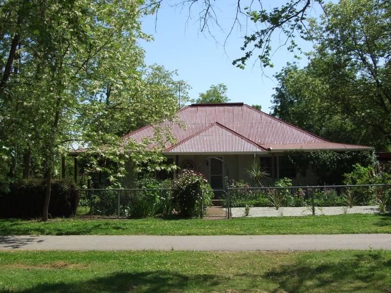 Property 106109948, Milawa, Vic 3678 Property Details