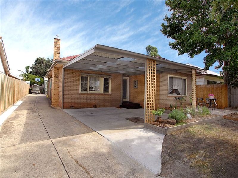 16 Austin Road, Seaford, Vic 3198 Property Details