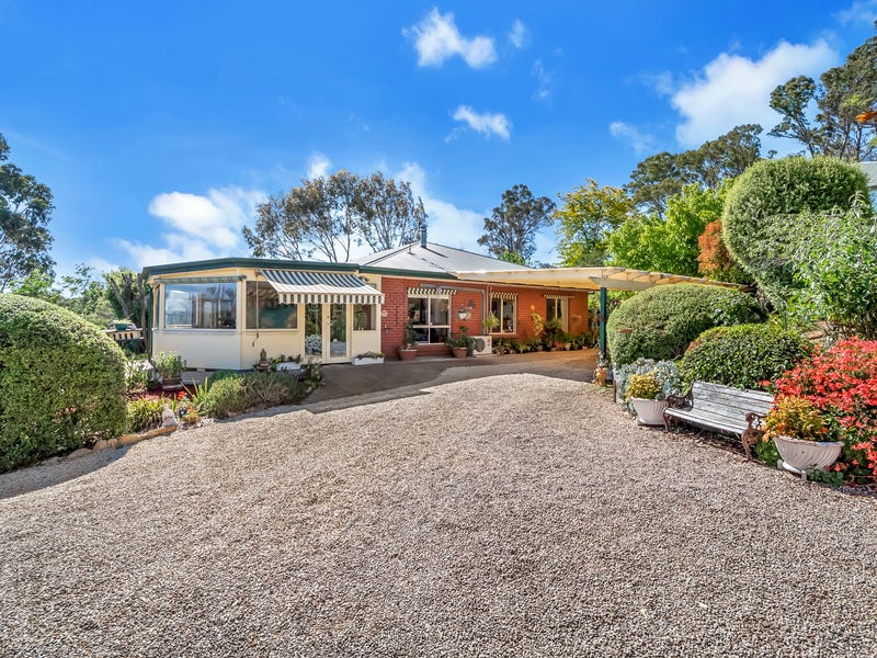 4 Burnbank Way, Mount Barker, SA 5251 House for Sale