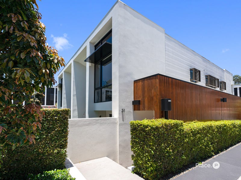 2 Bedroom Sold Townhouse Prices & Auction Results in Brisbane Greater