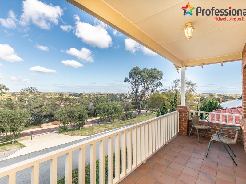 28 Dalton Crescent, Kingsley, WA 6026 Property Details