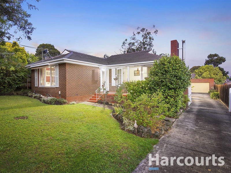 11 Queenstown Road, Boronia, VIC 3155 - realestate.com.au