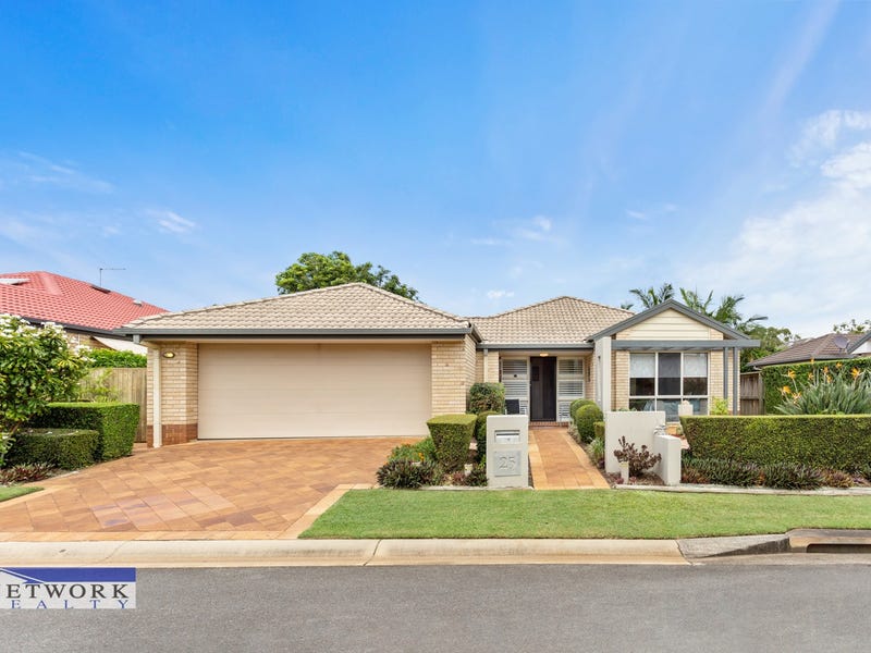 130 Gordon Street, Ormiston, Qld 4160 House for Sale