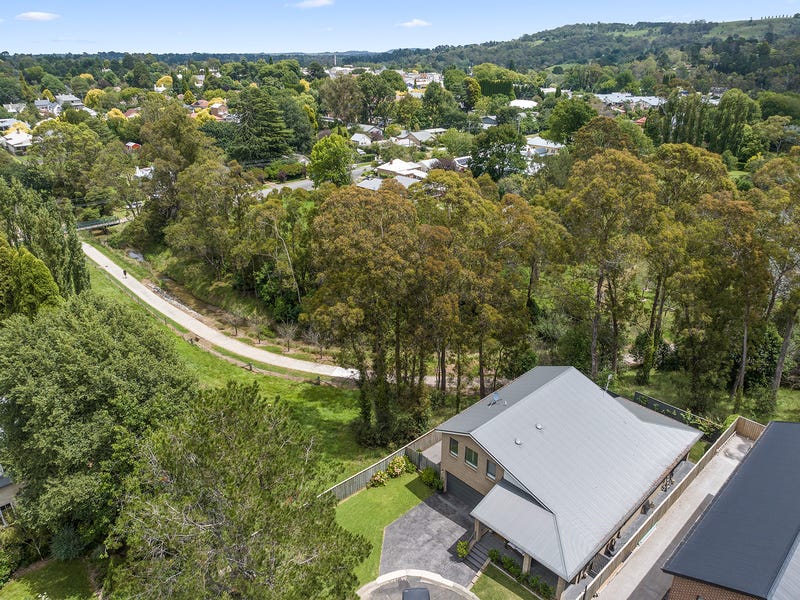 29D Oxley Drive, Bowral, NSW 2576 - House for Sale - realestate.com.au