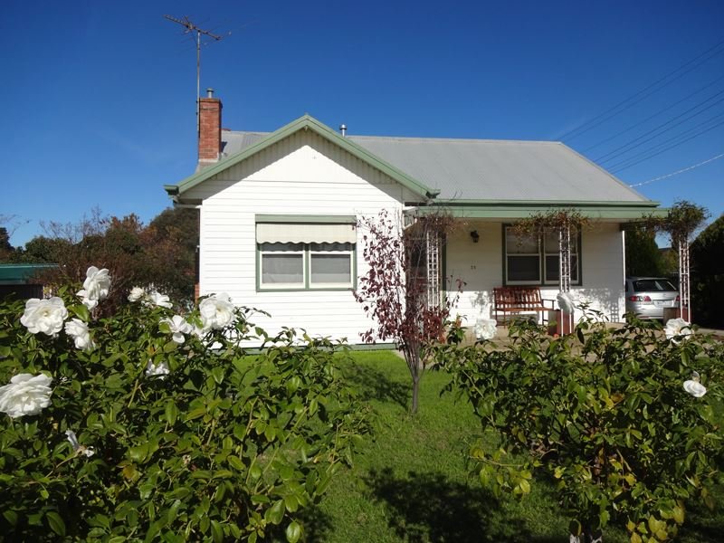25 Williams Road, Wangaratta, VIC 3677