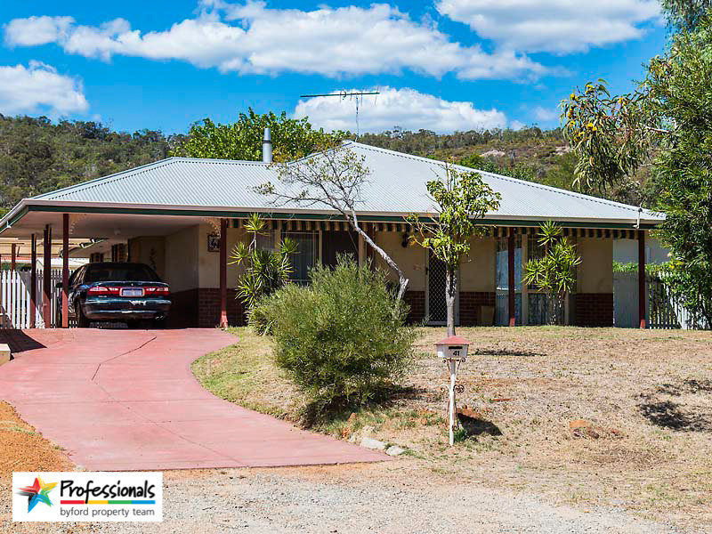 41 Linton Street N, Byford, WA 6122 Property Details