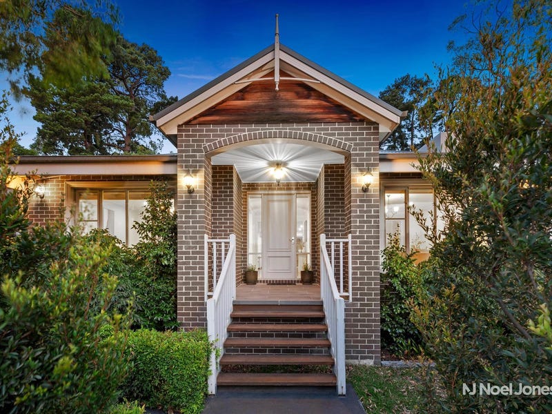 111 Cardigan Road, Mooroolbark, Vic 3138 House for Sale