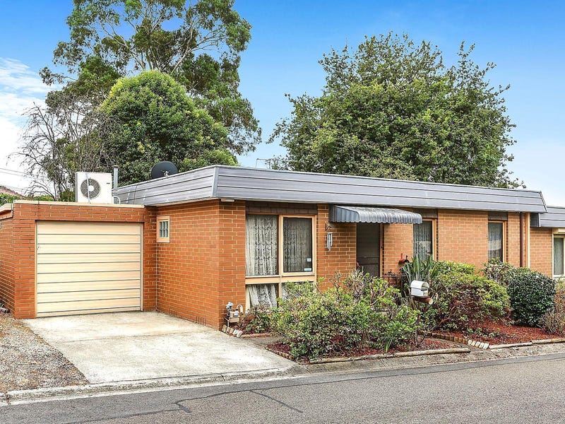 2/7779 Bayswater Road, Croydon, Vic 3136 Property Details