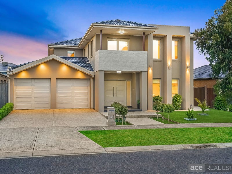 8 Periwinkle Way Point Cook Vic 3030 Property Details