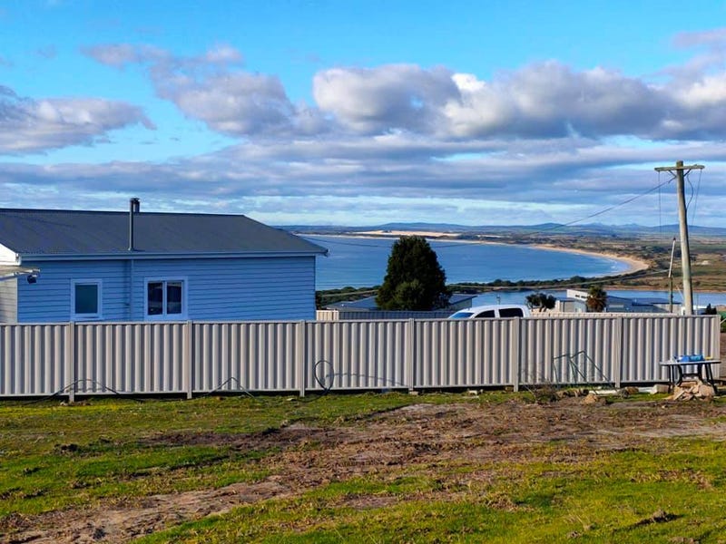 Real Estate & Property for Sale in Bridport, TAS 7262