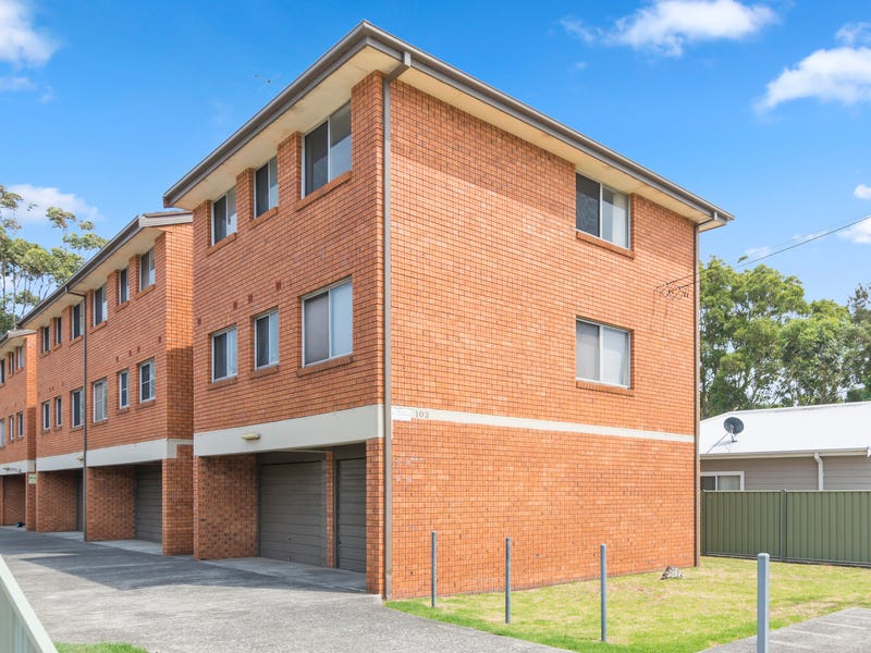 2/102 Cawley Street, Bellambi, NSW 2518 Property Details