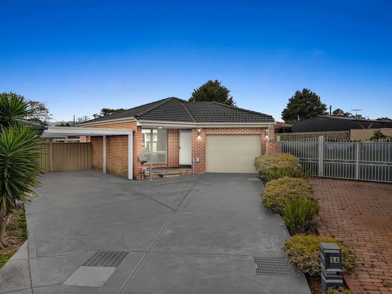 Real Estate & Property for Sale in Hampton Park, VIC 3976 - realestate ...