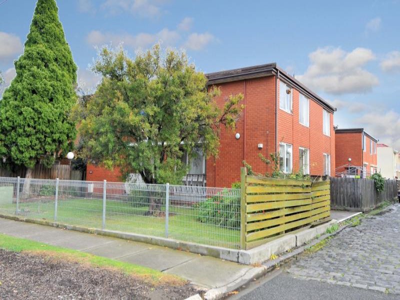 2/17 Empire Street, Footscray, Vic 3011 Property Details