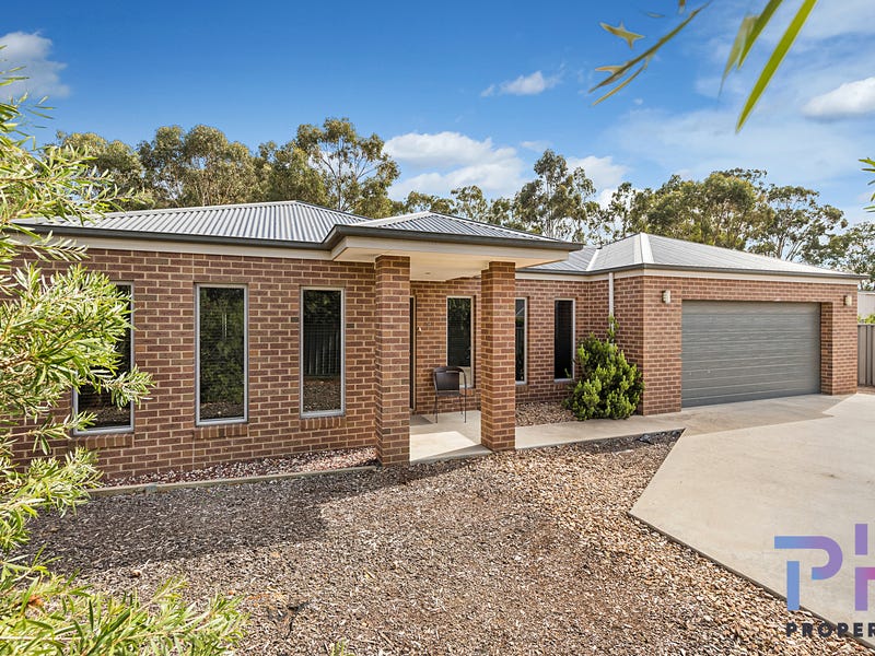 2/161a Simpsons Road, Eaglehawk, Vic 3556 Property Details