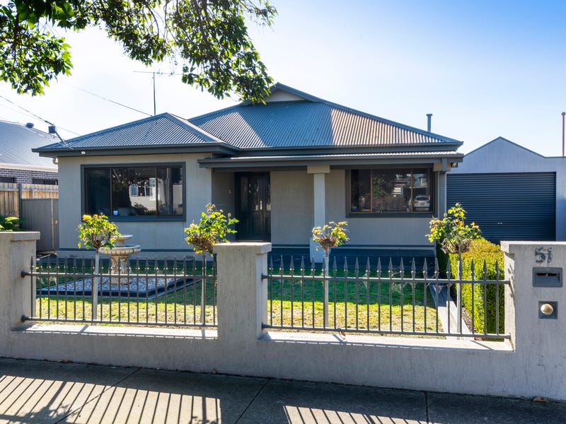 51 Logan Street, Hamlyn Heights, Vic 3215