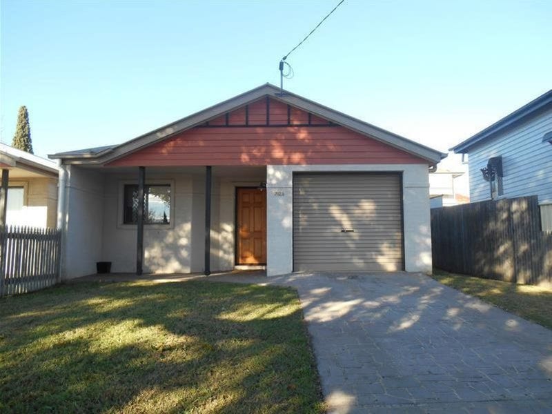 702A Ruthven Street, South Toowoomba, Qld 4350