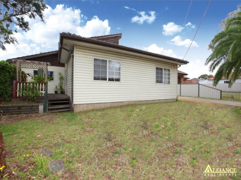 90 Queen Street, Revesby, NSW 2212