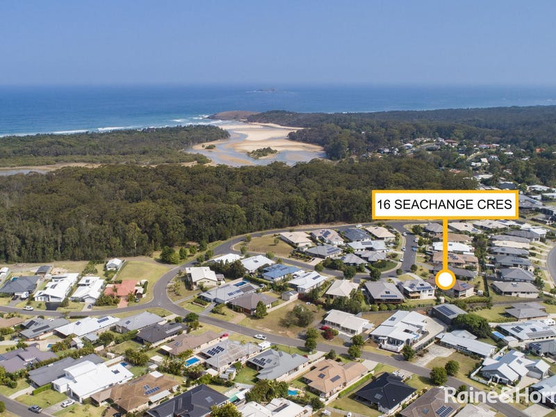16 Seachange Cres, Moonee Beach, NSW 2450