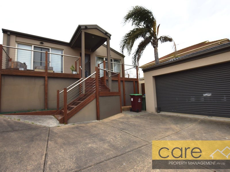 12 Blackwood Drive, Hampton Park, VIC 3976