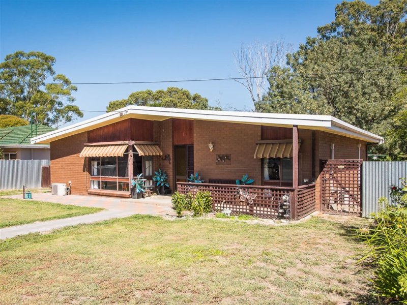 12 White Street, Euroa, VIC 3666