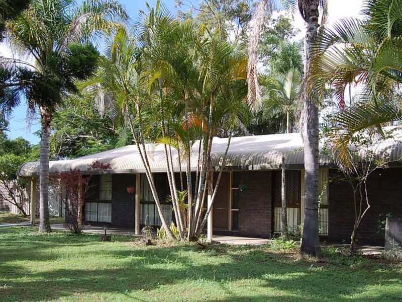 3 Kiwi Court, Branyan, QLD 4670