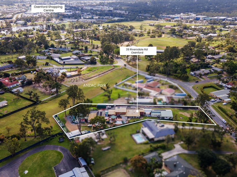 Real Estate & Property for Sale in Paradise Point, QLD 4216 (+1