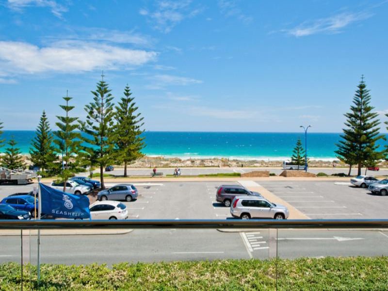203/178 The Esplanade, Scarborough, WA 6019 Property Details