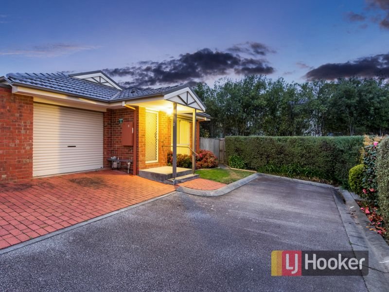 Unit 2/5 17 William Road, Berwick, Vic 3806 Property Details