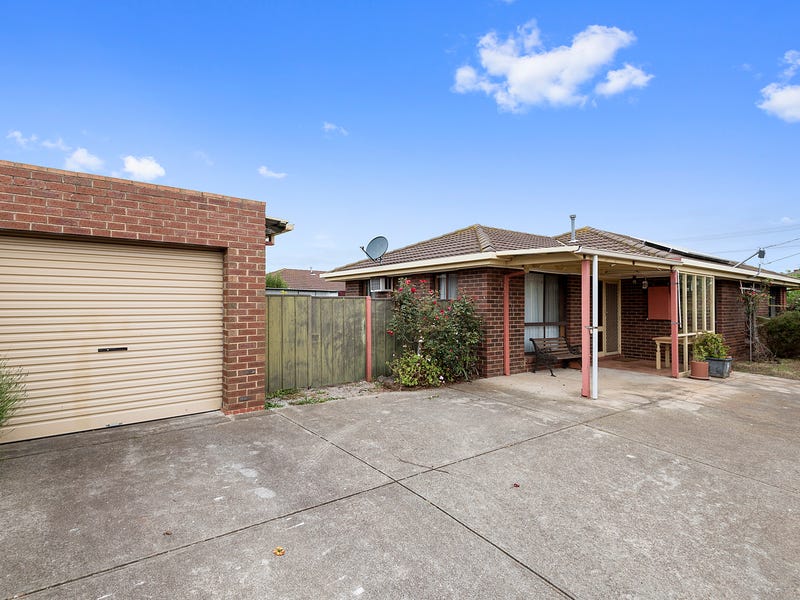 84 Silvereye Crescent, Werribee, Vic 3030 Property Details