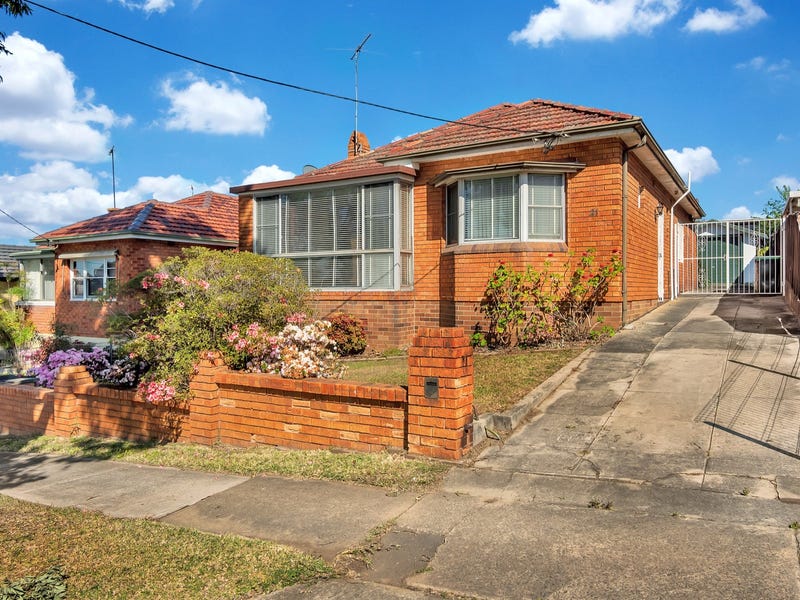 21 Arinya Street Kingsgrove Nsw 2208 Property Details