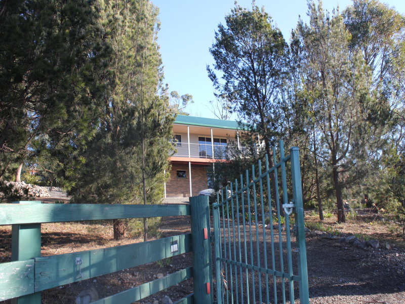 82 Barton Avenue, Triabunna, Tas 7190 Property Details