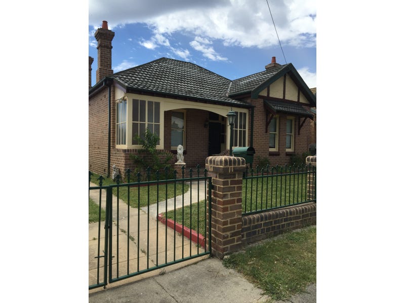 27 Ordnance Avenue, Lithgow, NSW 2790