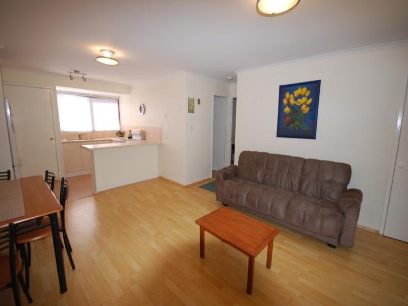 2/12 Albert St, Eagleby, Qld 4207 Property Details