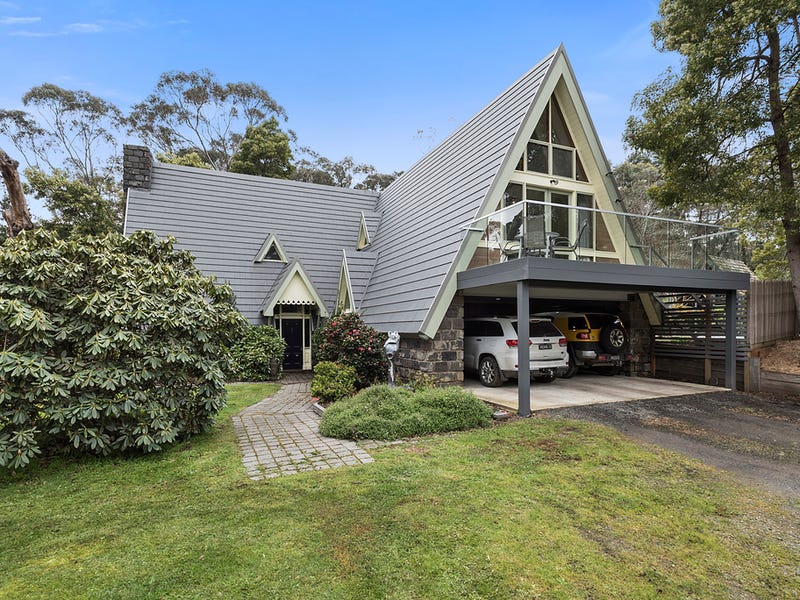 142 Brougham Road, Mount Macedon, Vic 3441