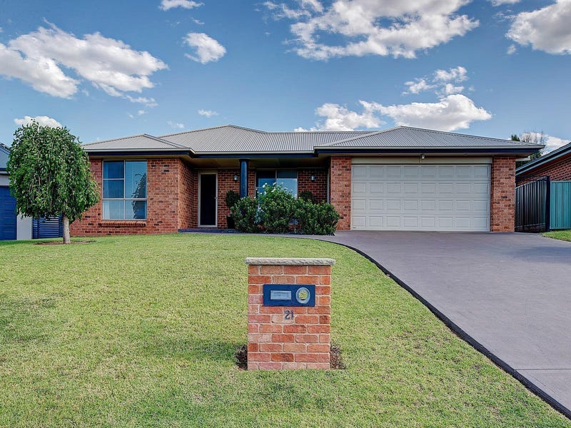 21 White Circle, Mudgee, NSW 2850 Property Details