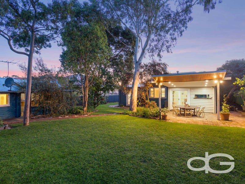 154 Carrington Street, Hilton, WA 6163 House for Sale